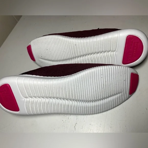 COLE HAAN ZEROGRAND Stitchlite Knit Sneakers SIZE 9 in Black Garnet - Picture 8 of 8